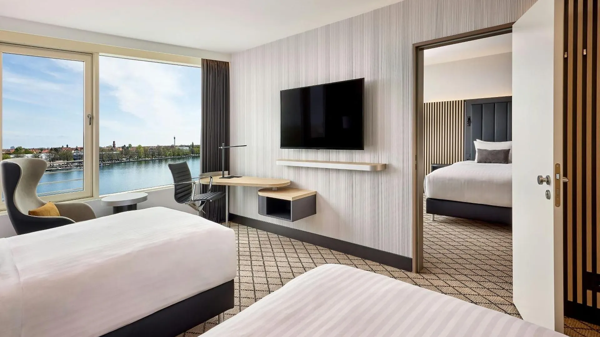 Courtyard By Marriott Hannover Maschsee 4*,