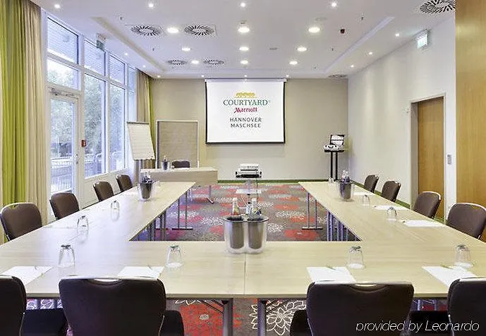 Courtyard by Marriott Hannover Maschsee Hotel