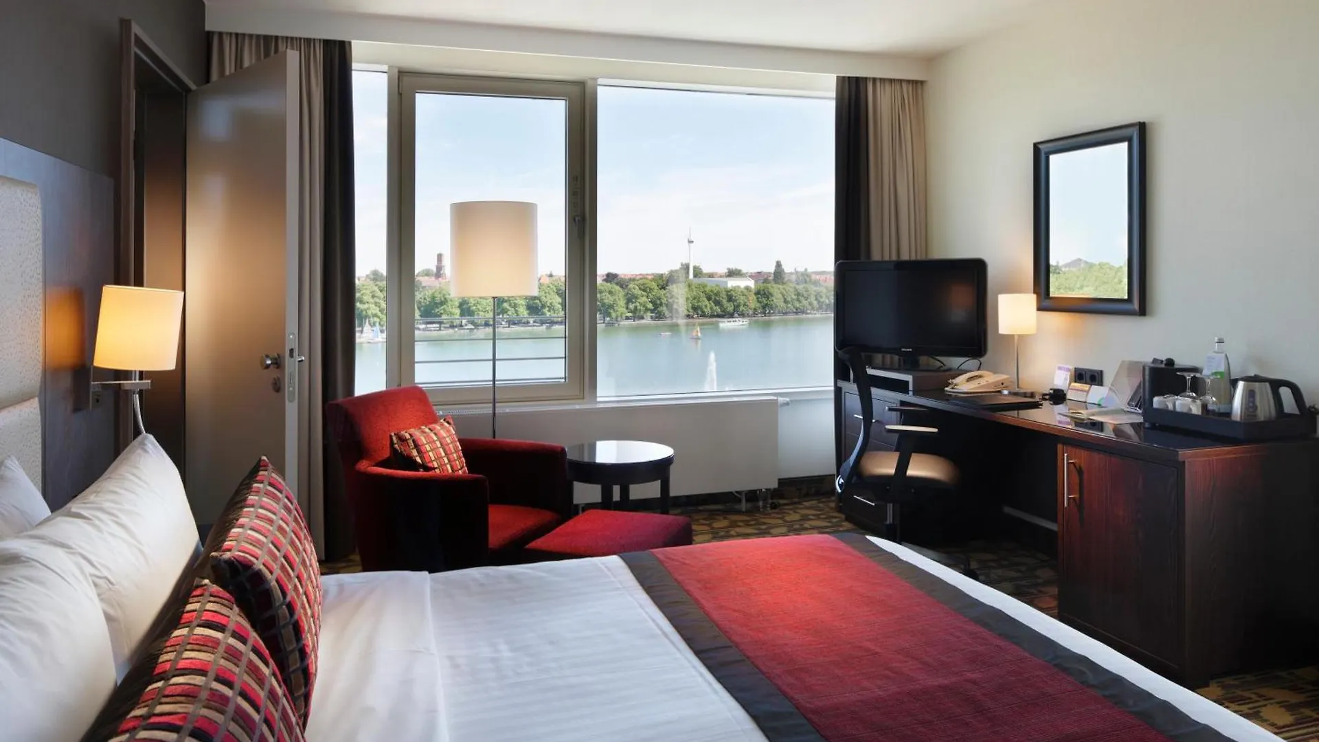 Courtyard By Marriott Hannover Maschsee