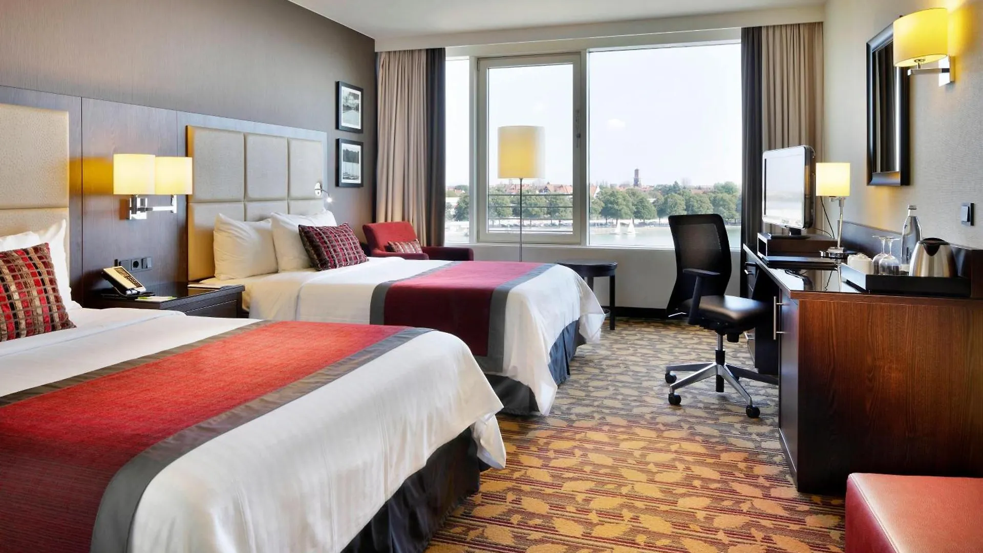 Courtyard By Marriott Hannover Maschsee Germany