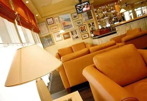 Hotel Courtyard By Marriott Hannover Maschsee